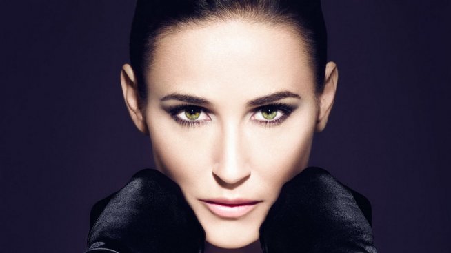 Деми Мур „възкръсна“ благодарение на фотошопа