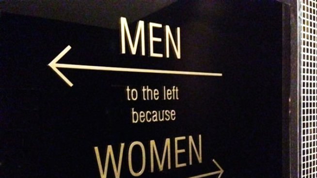 Най-оригиналните табелки към тоалетната