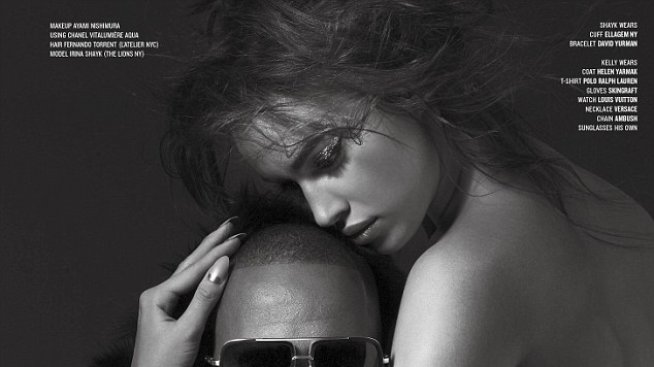 Голата Ирина Шейк попадна в прегръдките на Ар Кели