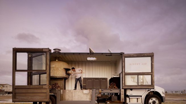 Мобилна пицария – нова ера в доставката на пица