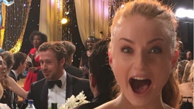 Щастливци, които се снимаха с любими знаменитости