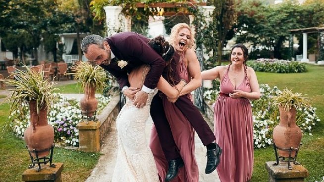 Извън рамката: Луди, нестандартни сватбени снимки