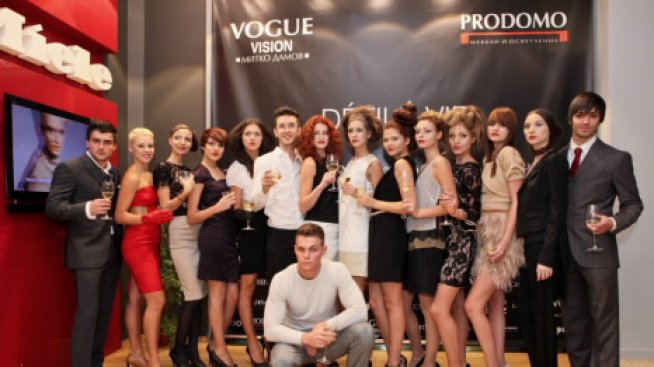 Футуристичните прически на Митко Дамов