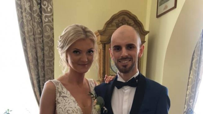 Влади Зографски мина под венчило с полякиня