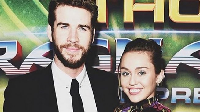 И майката на Лиъм се влюби в Майли