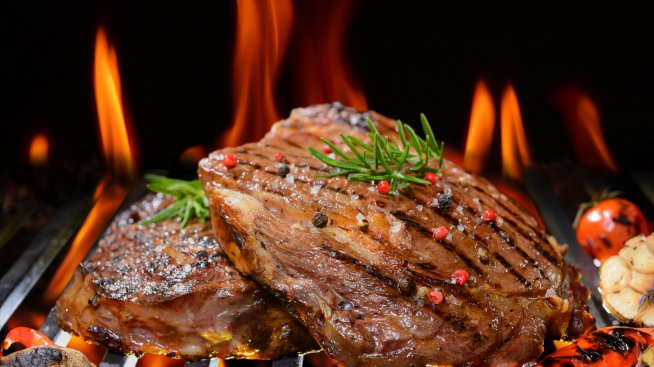Месото, печено на жар, може да бъде вредно