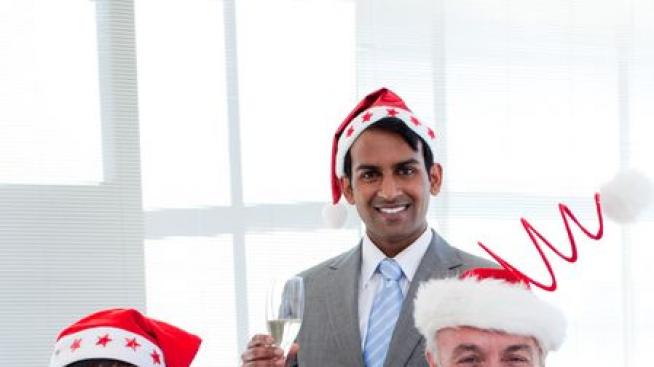 Фирменото коледно парти – шанс за повишение или за издънки