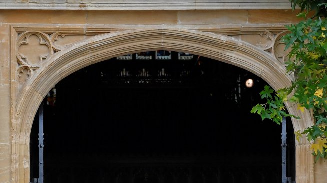 Кралска сватба: Принцеса Южени се врече на Бруксбанк