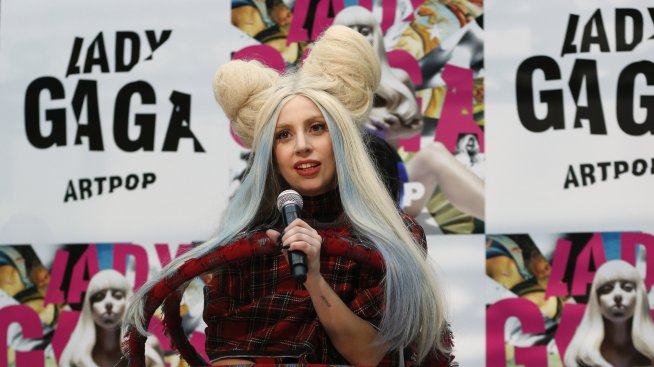 Лейди Гага: Бях предадена от най-близките до мен