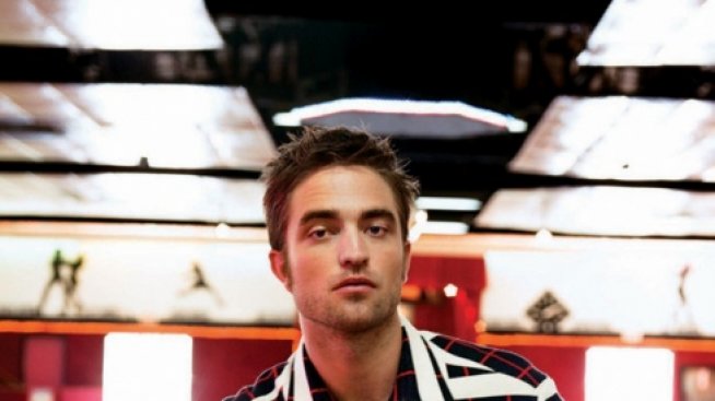 Робърт Патинсън e притеснен за състоянието на Кристен