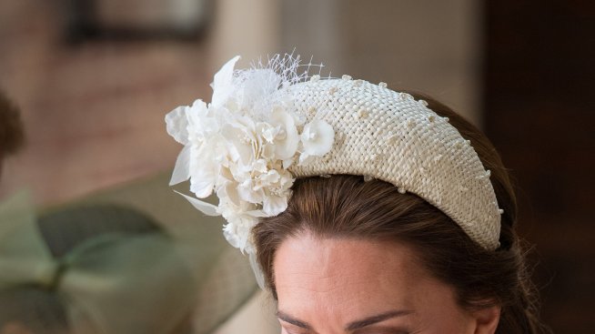 Кръщене: Принц Луи до семейството си