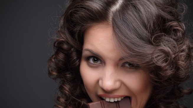 Почитателите на шоколада са по-слаби