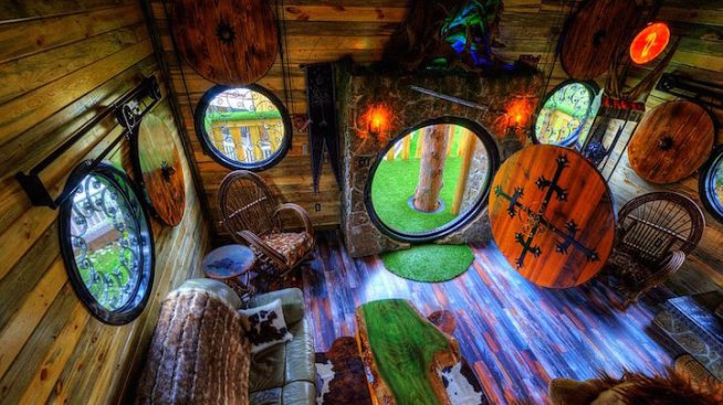 Къща-хотел в стил „Властелинът на пръстените“