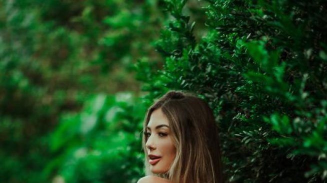 Една презрамка, животински принт: Мода за плажа