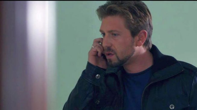 Камен в пряк сблъсък с Шаки – в „Стъклен дом: Спасението”