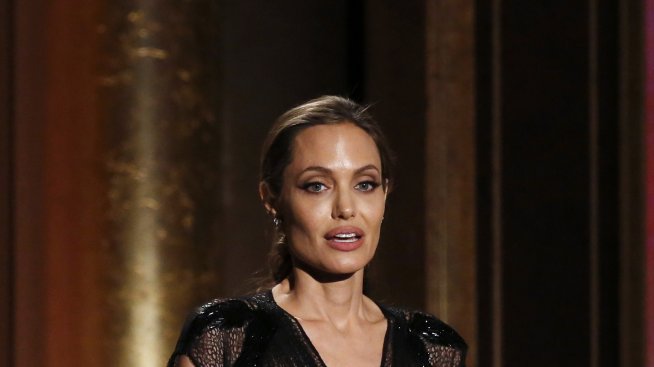 Анджи не била купила остров на Брад