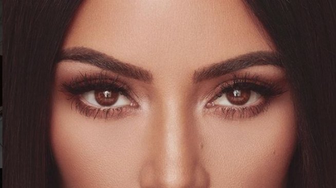 Тяло на седмицата: Ким Кардашян пак се съблече