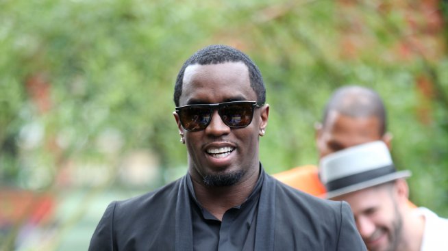 Спряха водката на Пи Диди на летището