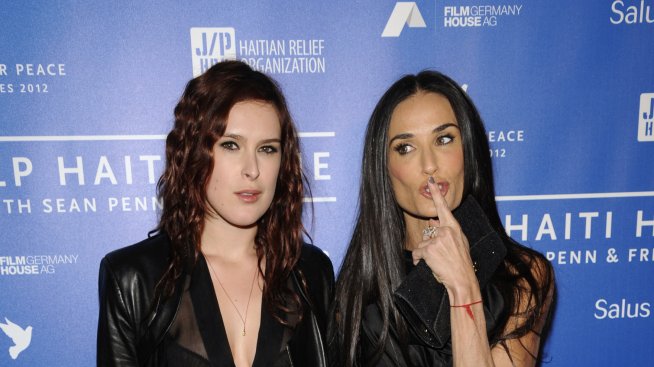 Деми Мур се сдобри с дъщеря си Румър