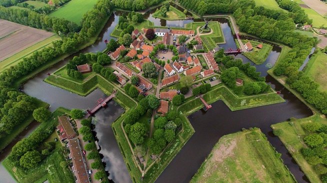 Крепостта-звезда на Холандия