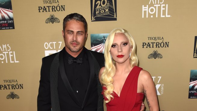 Тейлър Кини иска да се снима в сериал с Лейди Гага