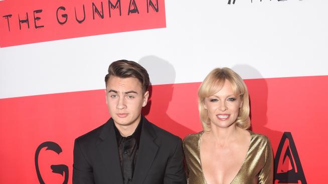 Памела Андерсън се състари покрай последния си развод