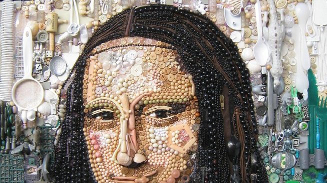 Нестандартни пластмасови портрети