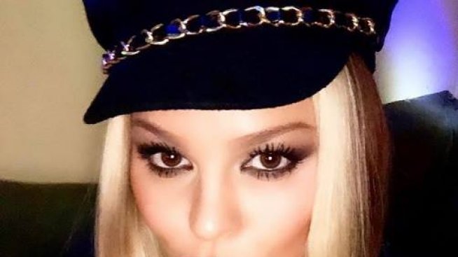 Деси Слава показа малкия Борис