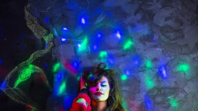 Михаела Филева с послание: „Без етикети“