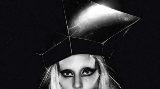 Доналд Тръмп изстрелял Лейди Гага на върха