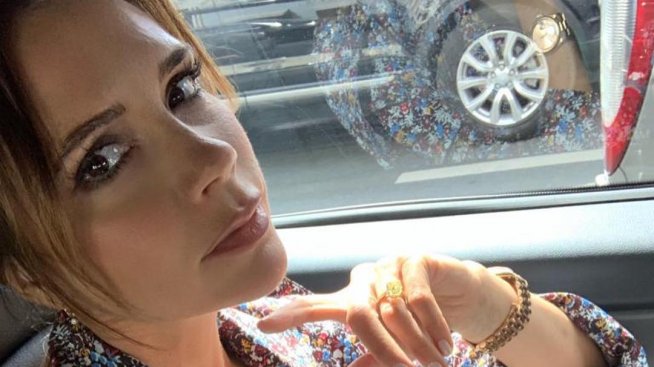 Виктория Бекъм ще пее със „Spice girls“