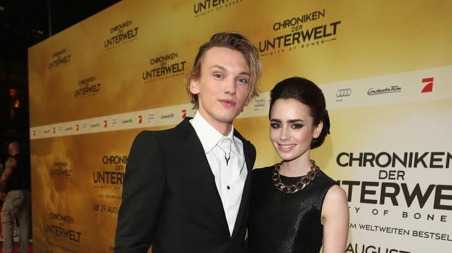 Лили Колинс се събра с Джейми Кембъл Бауър