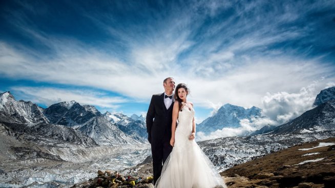 Най-екстремната сватба – на Еверест!