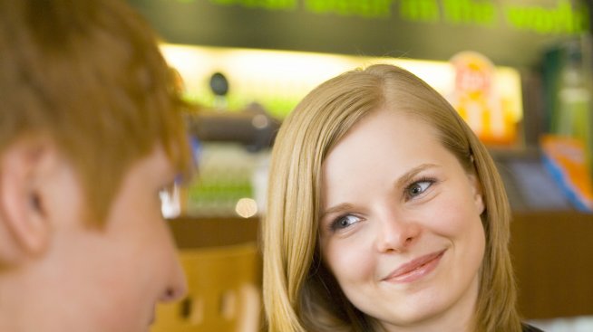 Непорочно приятелство  – да, ама не