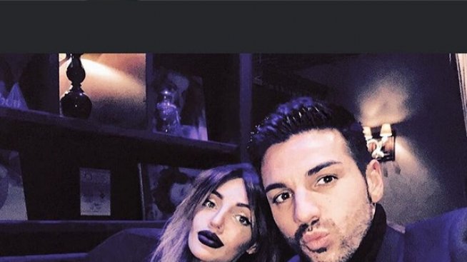 Есмер шокира с визията си