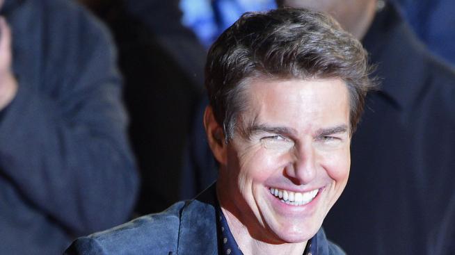 Том Круз щял да пази американците от лошите извънземни