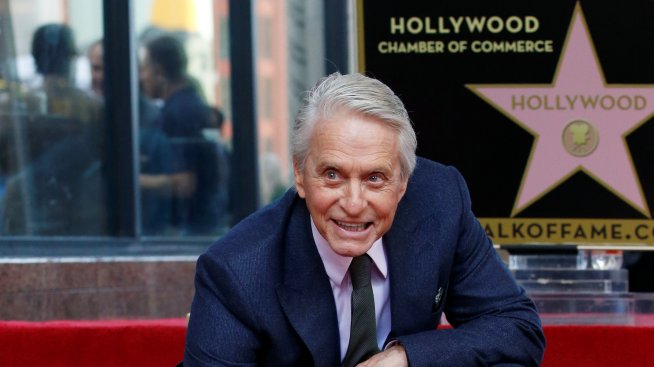 Майкъл Дъглас със звезда на Алеята на славата