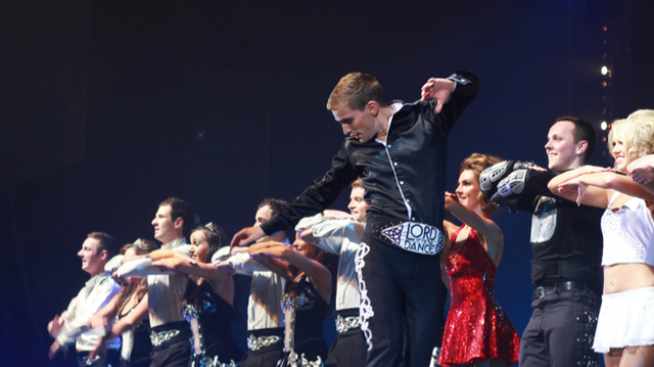 „Lord of the Dance“ вдигнаха на крака българската публика!