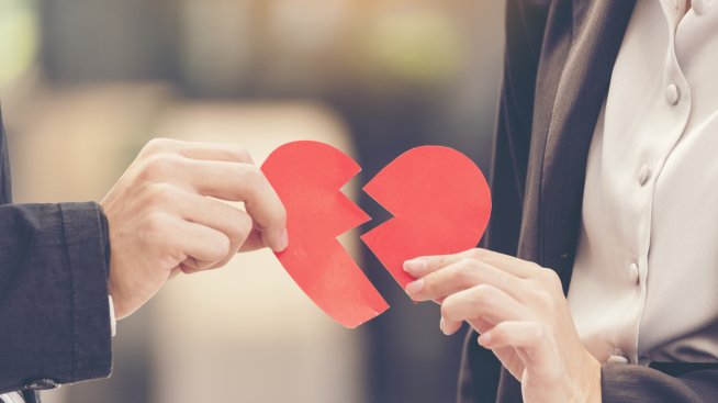 Знаци, че не си подхождате с партньора си независимо колко се обичате