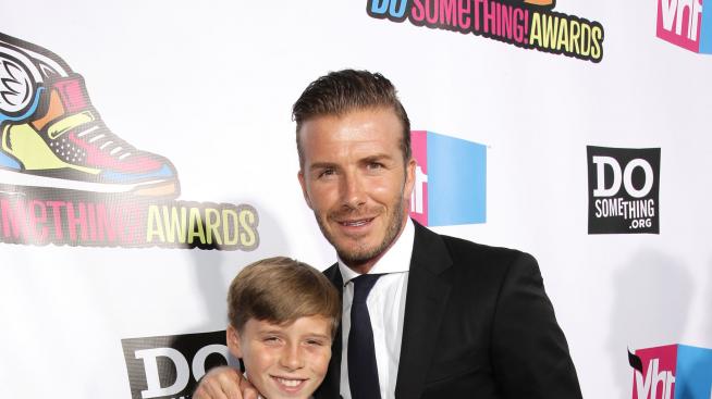 Дейвид ще купува на Виктория от бижутата на Елизабет Тейлър