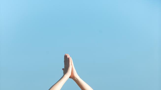 Йогата може да облекчи болката от артрита