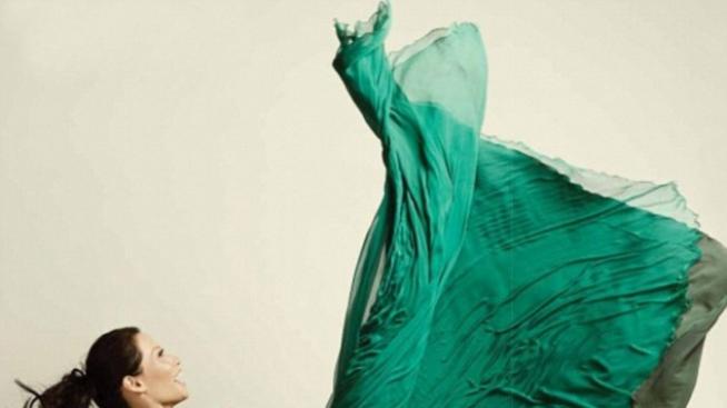 Елементарно, драги това е Луси Лиу!