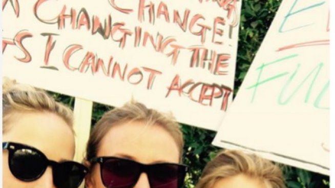 Звезди оглавиха втория Марш на жените