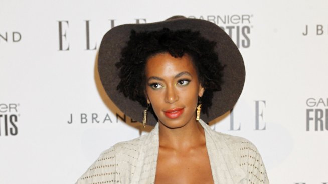 Соланж Ноулс подписа нов моден договор