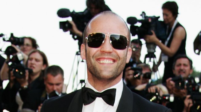 Джейсън Стейтъм продава апартамент, ще свива любовно гнездо