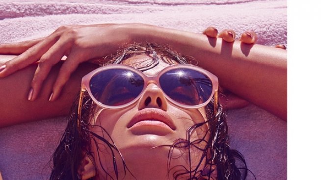 Ирина Шейк и модните аксесоари