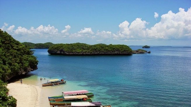 Националният парк Стоте острова във Филипините