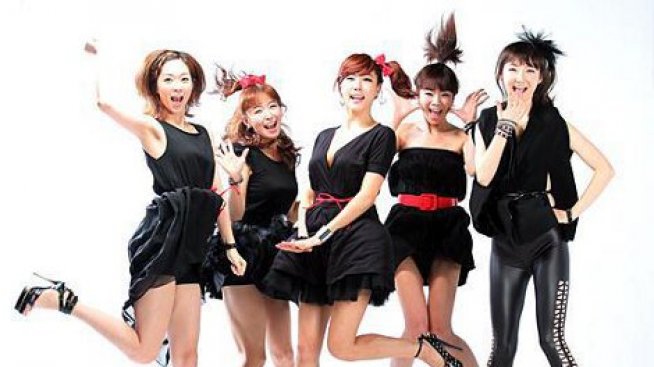 Еднаква гръдна обиколка, еднакъв ръст - нова формула за гърл банда