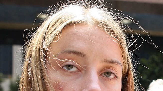 Причината за развода: Деп пребивал Амбър Хърд?