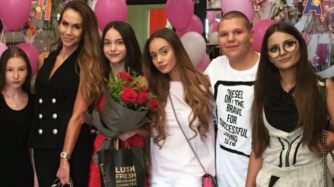 Вижте порасналата дъщеря на Ивайла Бакалова